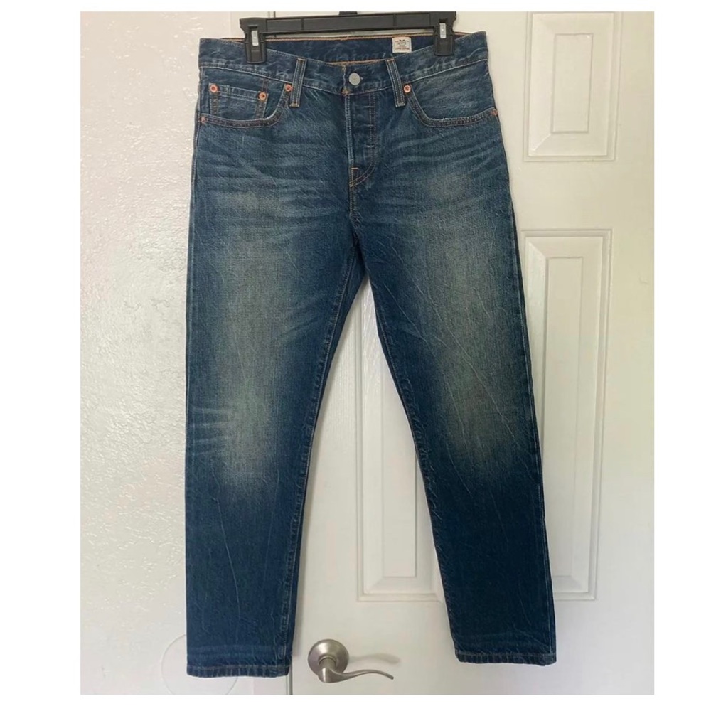 Levi’s 501 CT distressed jeans 26*32 17804 NWOT